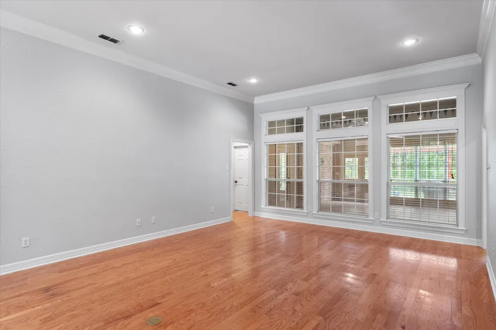 11240 Marsh Wren Circle Flint, TX 75762