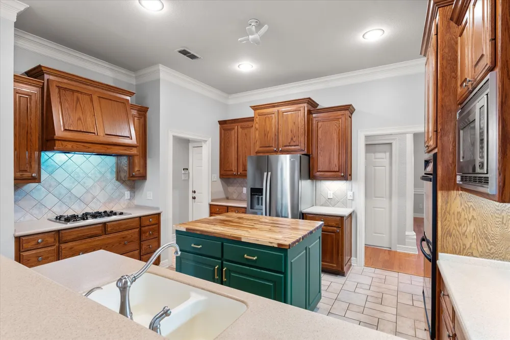 11240 Marsh Wren Circle Flint, TX 75762