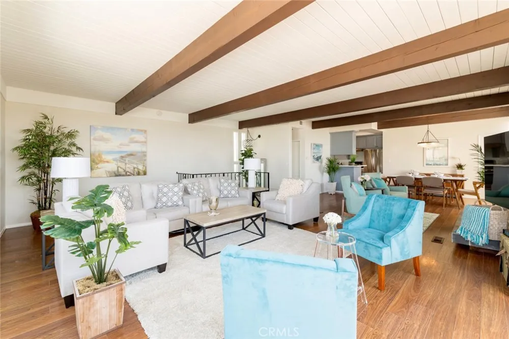 126 Neptune Avenue Hermosa Beach, CA 90254