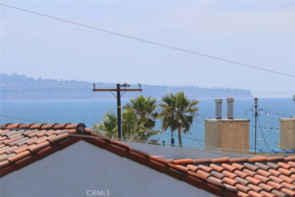 126 Neptune Avenue Hermosa Beach, CA 90254