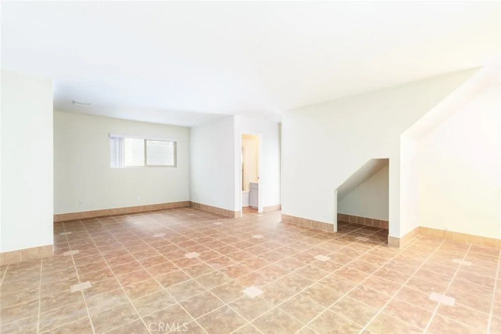 126 Neptune Avenue Hermosa Beach, CA 90254