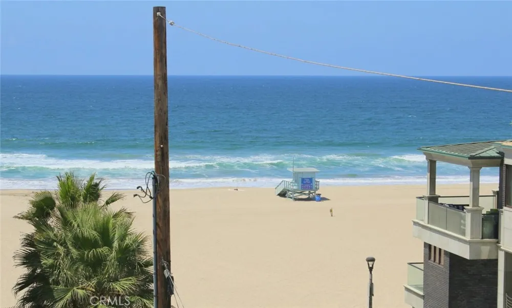 126 Neptune Avenue Hermosa Beach, CA 90254