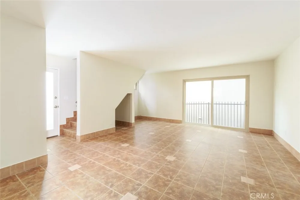 126 Neptune Avenue Hermosa Beach, CA 90254