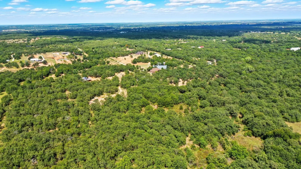 785 Jordan Road Poolville, TX 76487