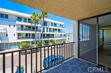 1140 Ocean Boulevard #131 Long Beach, CA 90802