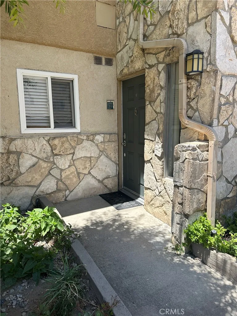 1620 San Fernando #27 Burbank, CA 91504