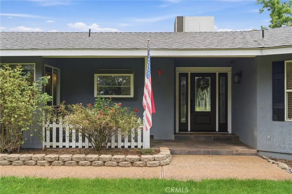 8567 Winona Way Redding, CA 96002