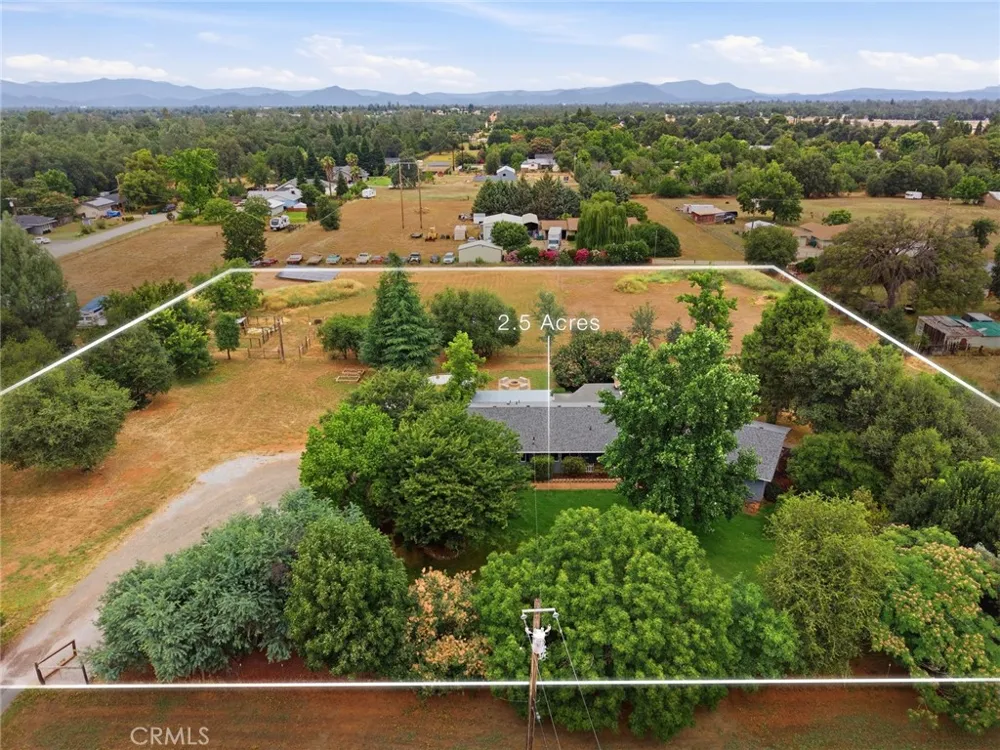 8567 Winona Way Redding, CA 96002
