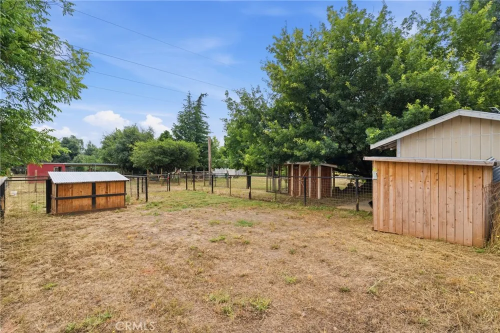 8567 Winona Way Redding, CA 96002