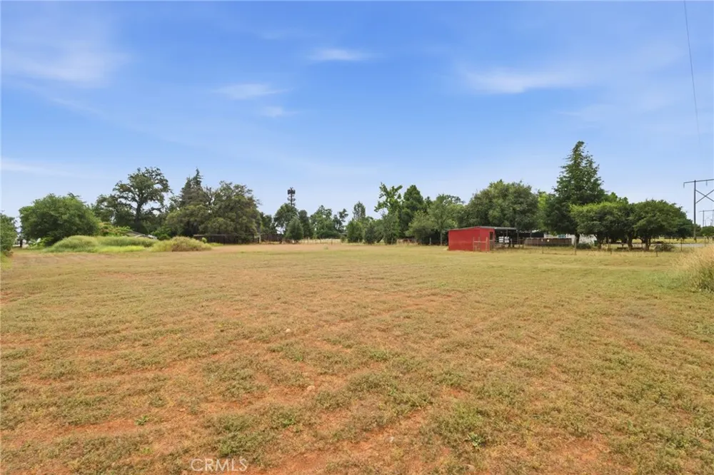 8567 Winona Way Redding, CA 96002