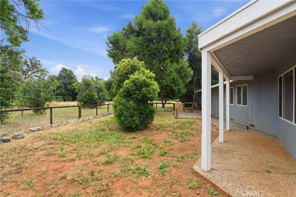 8567 Winona Way Redding, CA 96002