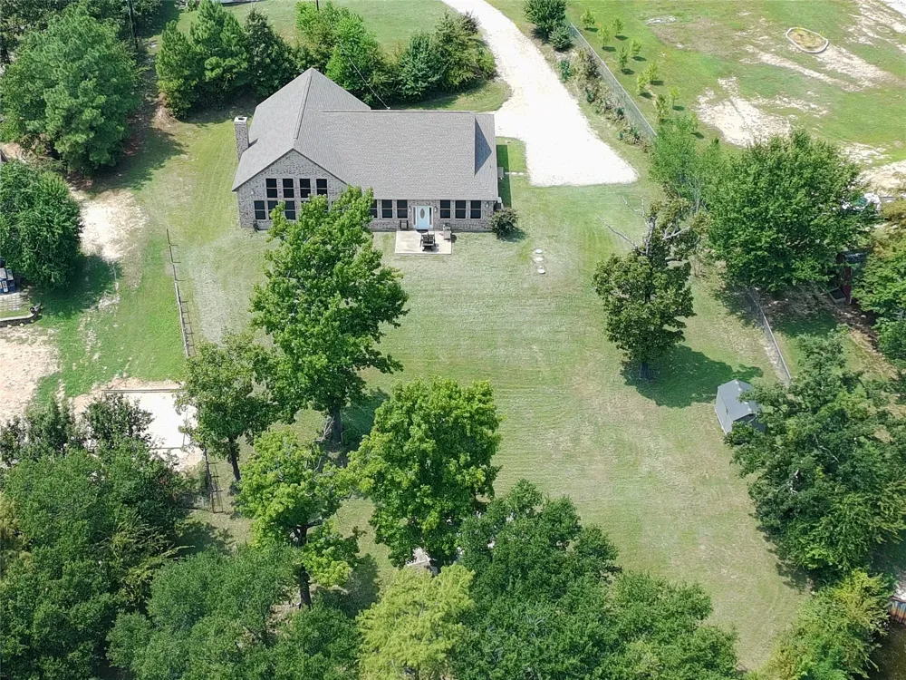 1193 Dogwood Drive Chandler, TX 75758