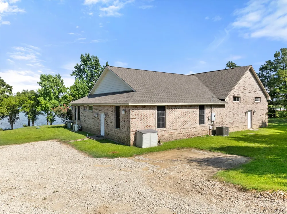 1193 Dogwood Drive Chandler, TX 75758
