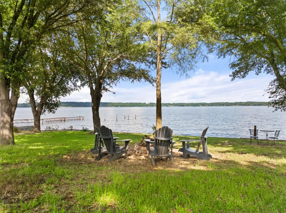 1193 Dogwood Drive Chandler, TX 75758
