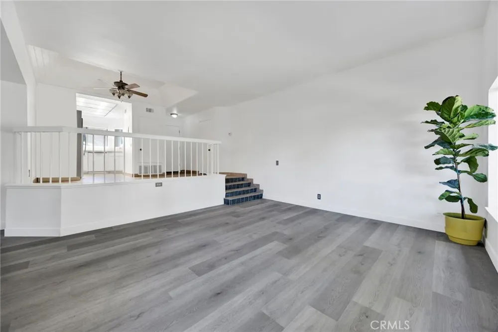 3210 Darby Street #102 Simi Valley, CA 93063