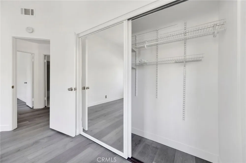3210 Darby Street #102 Simi Valley, CA 93063