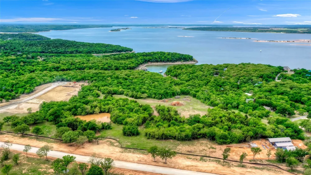 17 Glen Ellen Road Pottsboro, TX 75076