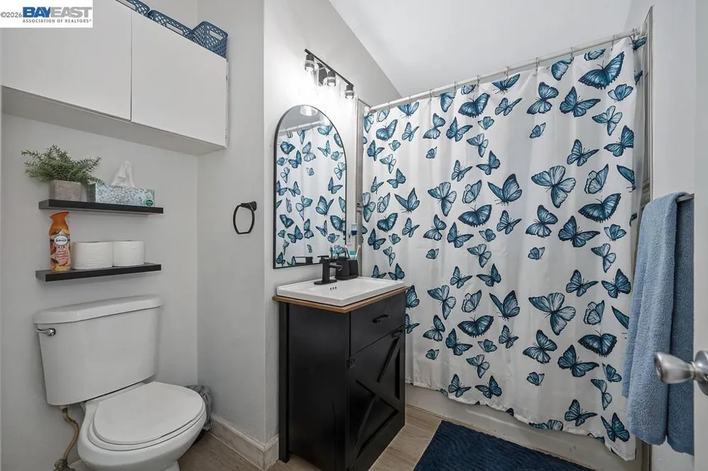 3637 Centinella Drive North Highlands, CA 95660