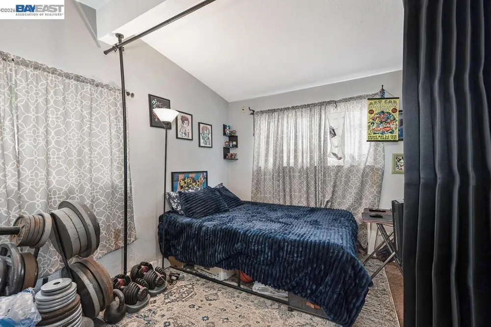 3637 Centinella Drive North Highlands, CA 95660