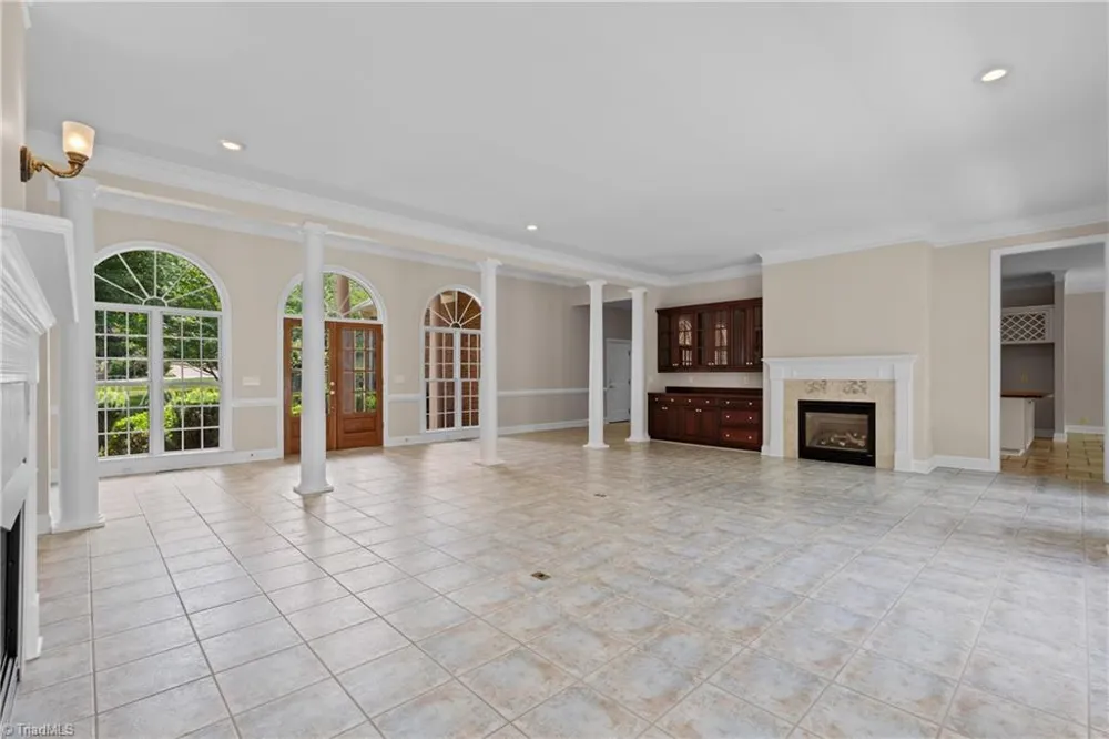 6806 Buckley Drive Summerfield, NC 27358