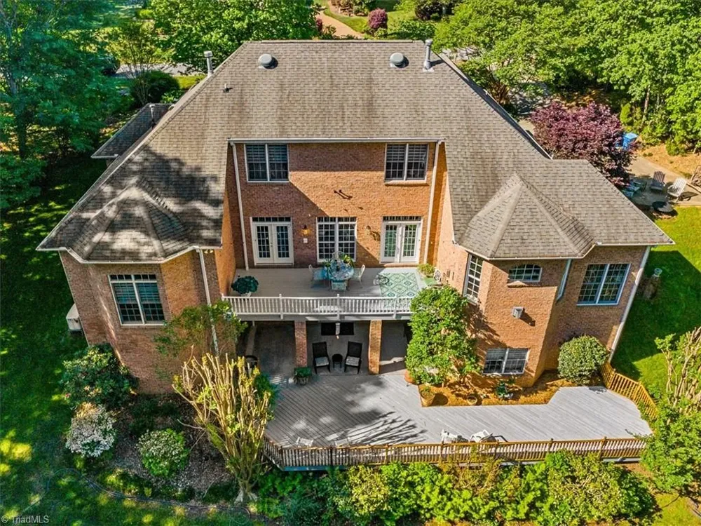 6806 Buckley Drive Summerfield, NC 27358
