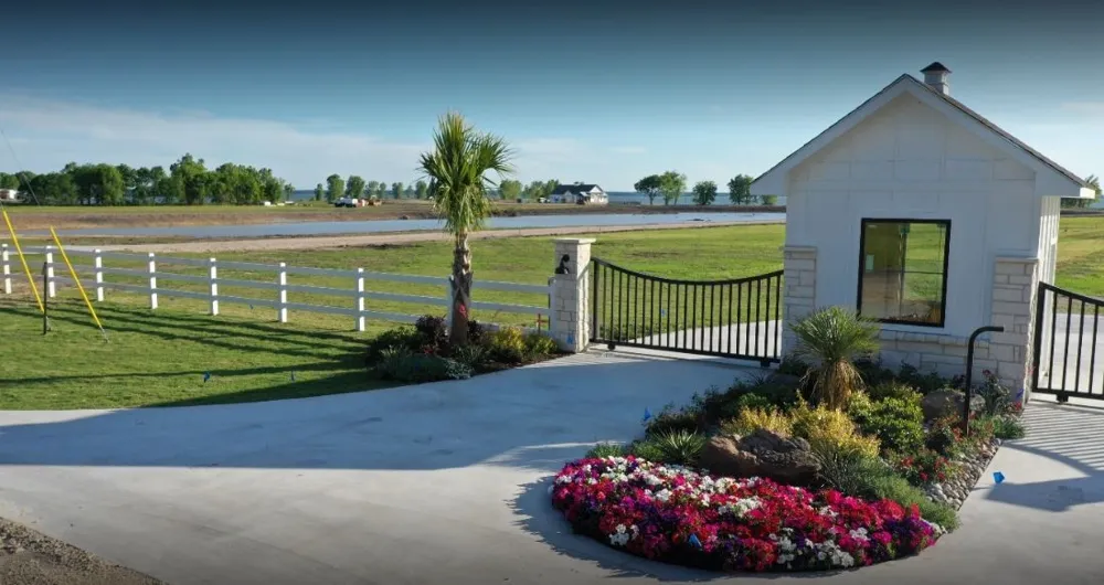 Peninsula Point Kerens, TX 75144