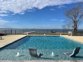 Peninsula Point Kerens, TX 75144