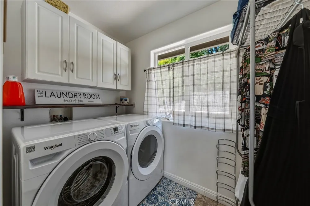 3310 Riviera West Kelseyville, CA 95451