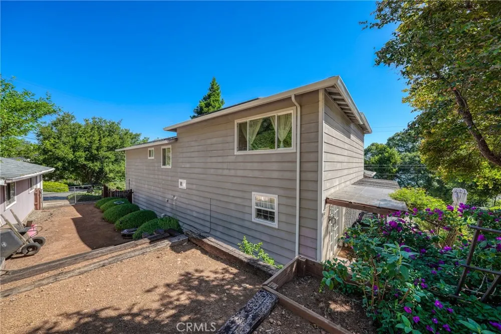 3310 Riviera West Kelseyville, CA 95451