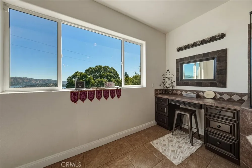 3310 Riviera West Kelseyville, CA 95451
