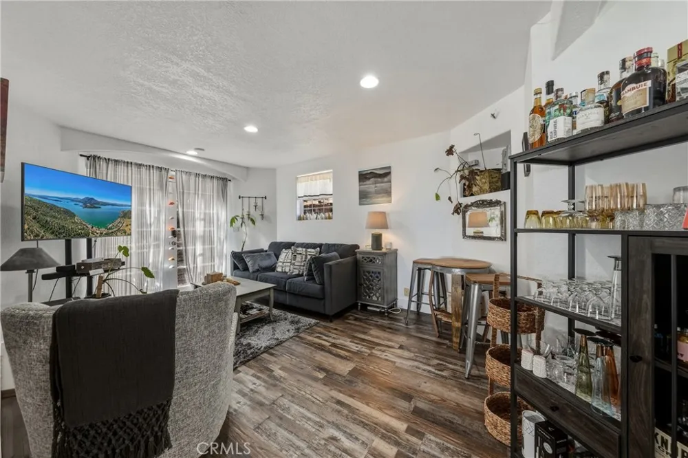 3310 Riviera West Kelseyville, CA 95451