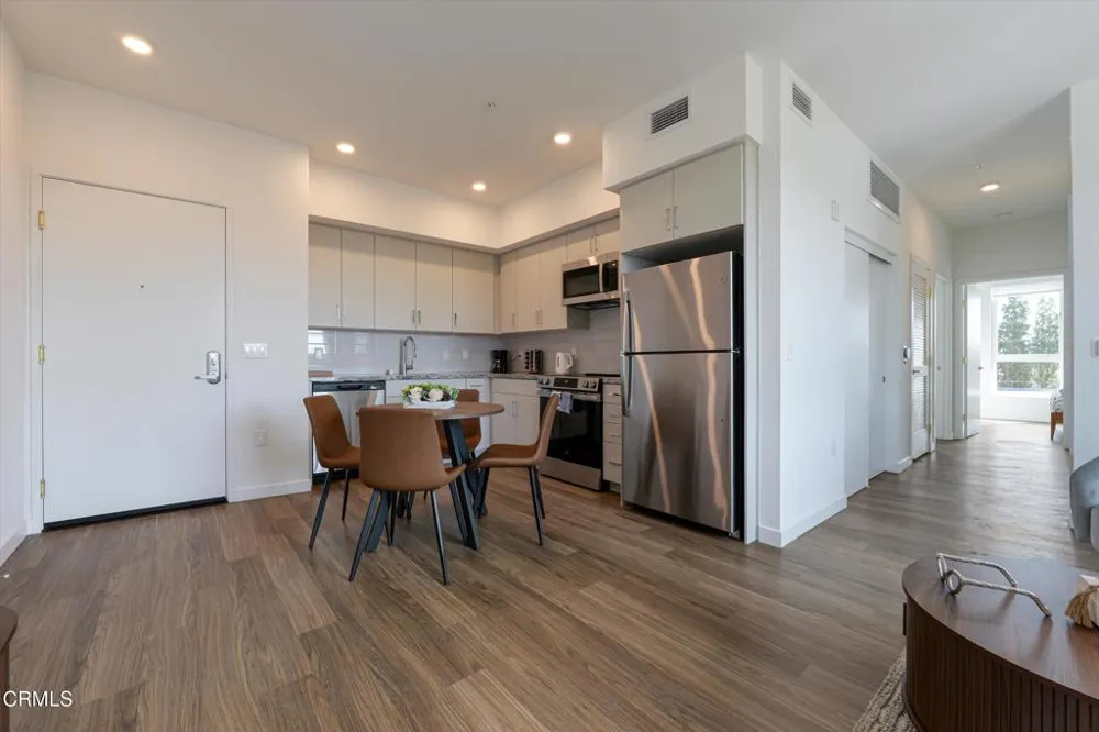 18900 Parthenia Street #315 Northridge, CA 91324