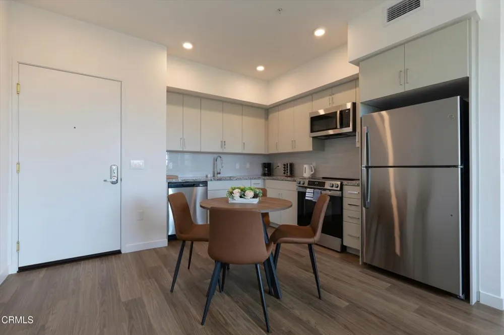 18900 Parthenia Street #315 Northridge, CA 91324