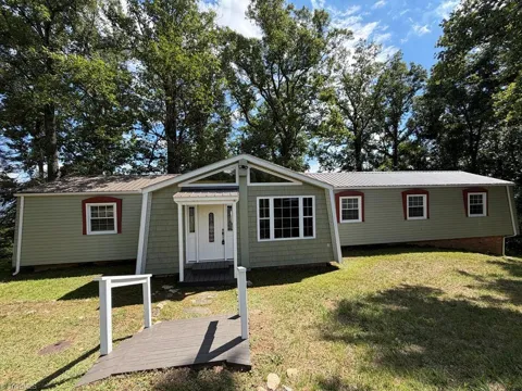 794 RHODODENDRON ROAD