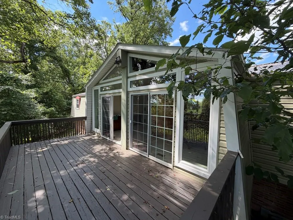 794 RHODODENDRON ROAD Hillsville, VA 24343