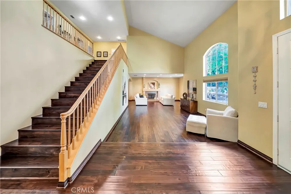 23556 Lull West Hills, CA 91304