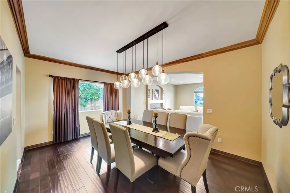 23556 Lull West Hills, CA 91304