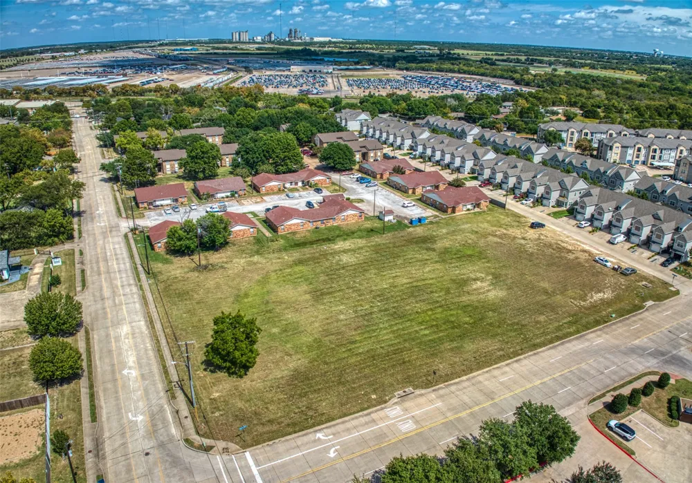 14th Street Midlothian, TX 76065