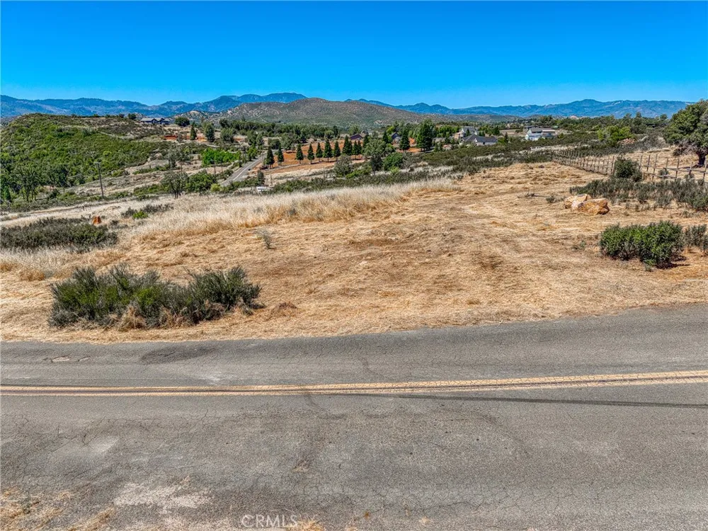 21738 Yankee Valley Hidden Valley Lake, CA 95467