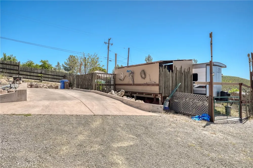 21738 Yankee Valley Hidden Valley Lake, CA 95467