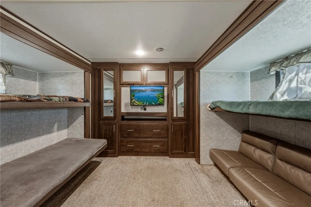 21738 Yankee Valley Hidden Valley Lake, CA 95467
