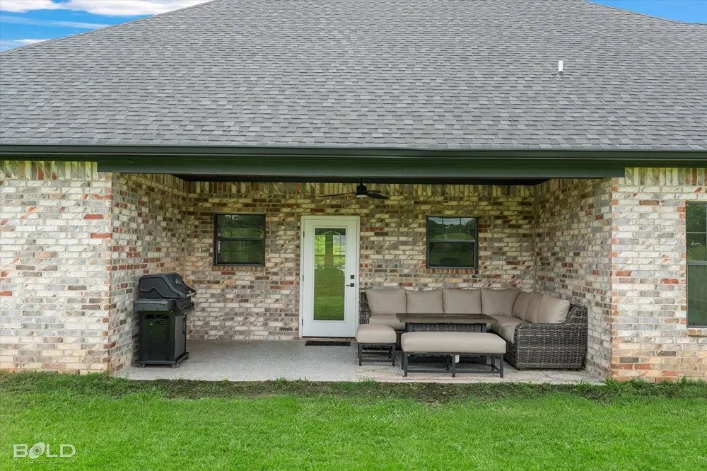 20 Legacy Court Haughton, LA 71037