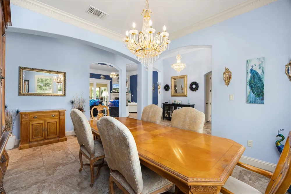1011 Sunset Bay Court Granbury, TX 76048