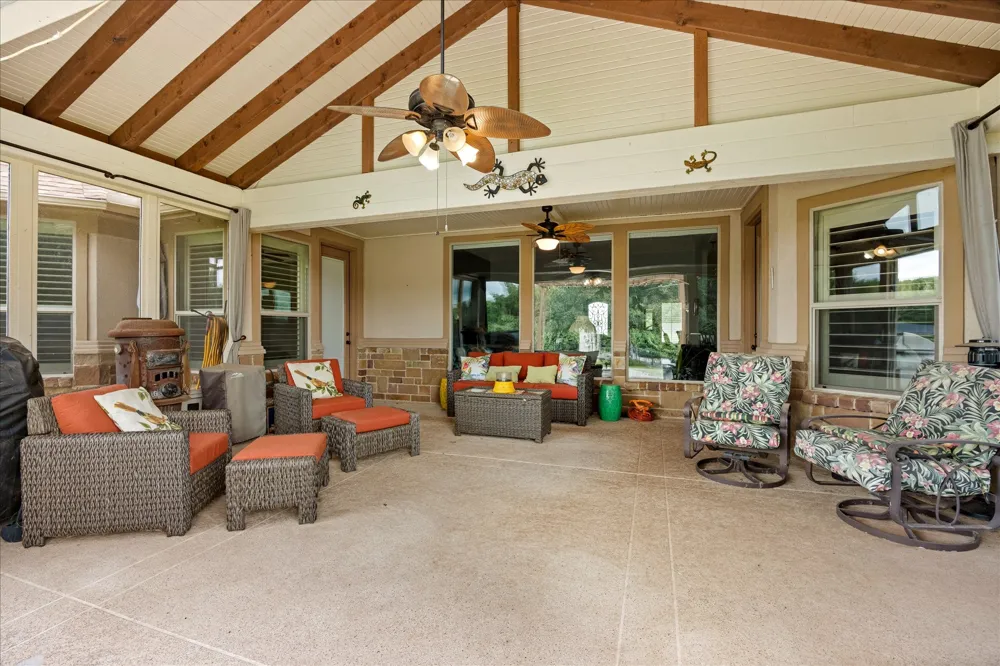 1011 Sunset Bay Court Granbury, TX 76048