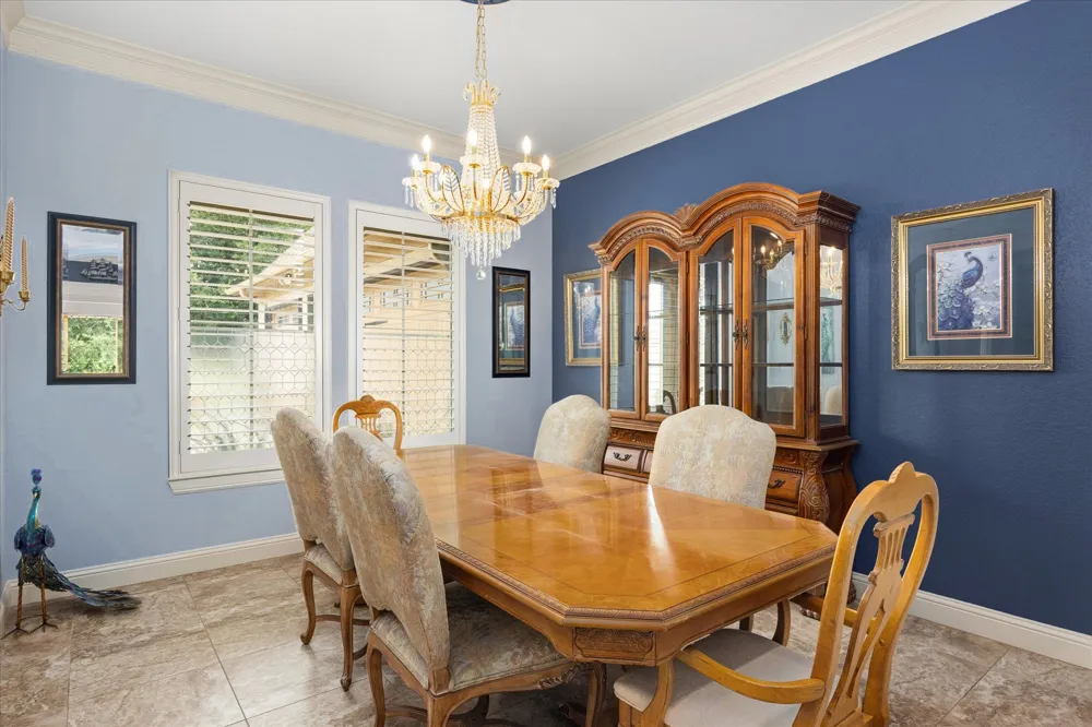 1011 Sunset Bay Court Granbury, TX 76048