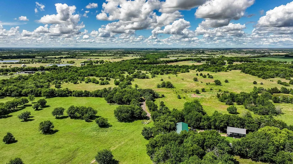 3 County Road 1104 Celeste, TX 75423