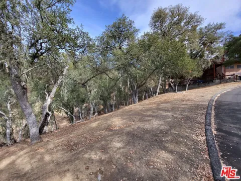 2261 Lariat Loop
