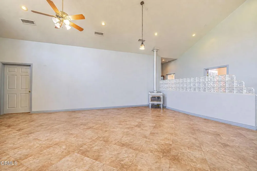33000 106th Street E Juniper Hills, CA 93543