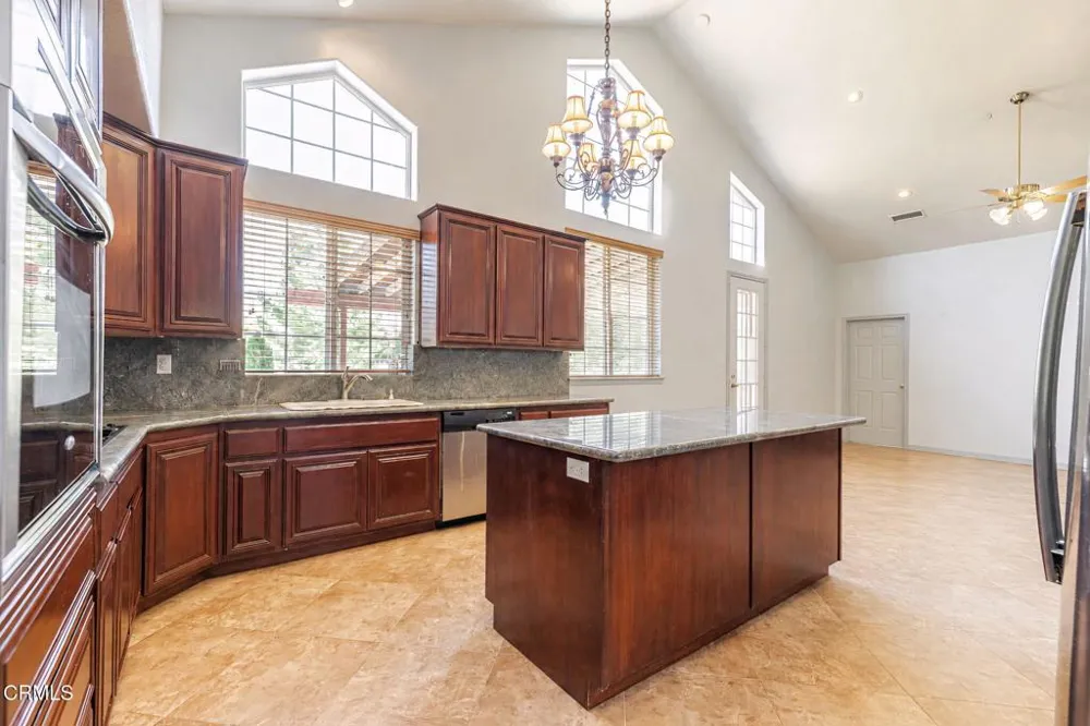 33000 106th Street E Juniper Hills, CA 93543