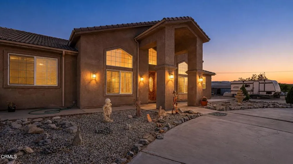 33000 106th Street E Juniper Hills, CA 93543